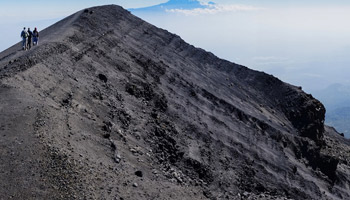 4 Days Mount Meru
